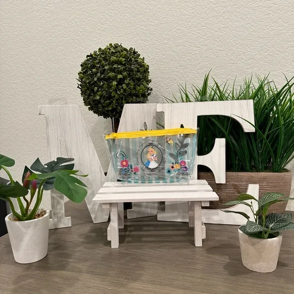 Alice and Wonderland bag - Picture 2 of 3